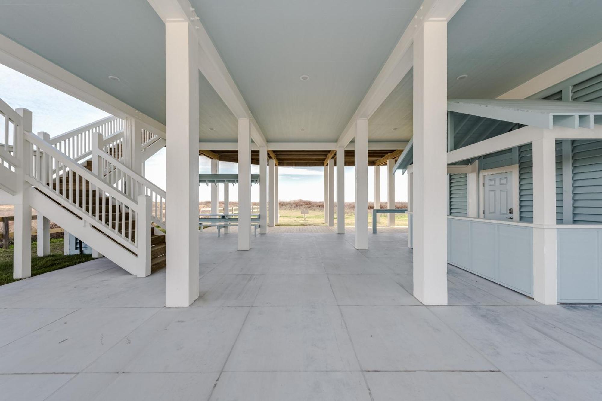 Sea It All Beachfront 4Br! Panoramic Views, Bar & Large Decks Villa Crystal Beach Exterior photo