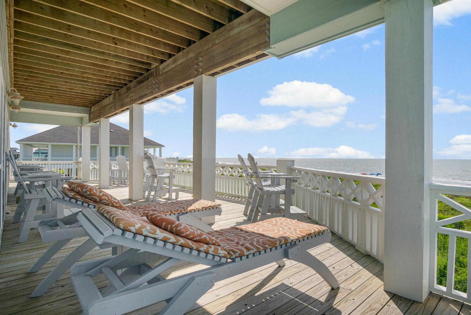 Sea It All Beachfront 4Br! Panoramic Views, Bar & Large Decks Villa Crystal Beach Exterior photo