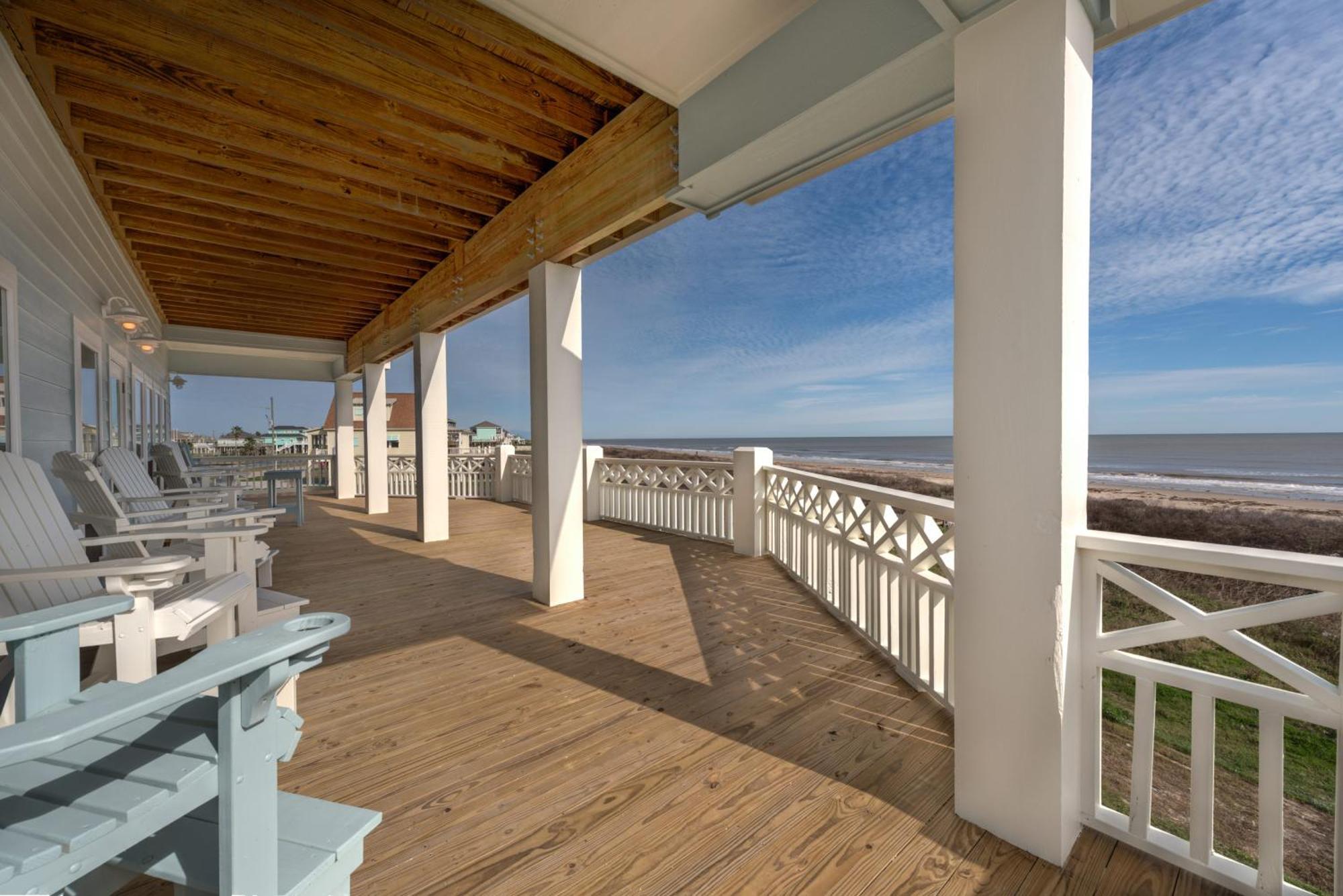 Sea It All Beachfront 4Br! Panoramic Views, Bar & Large Decks Villa Crystal Beach Exterior photo