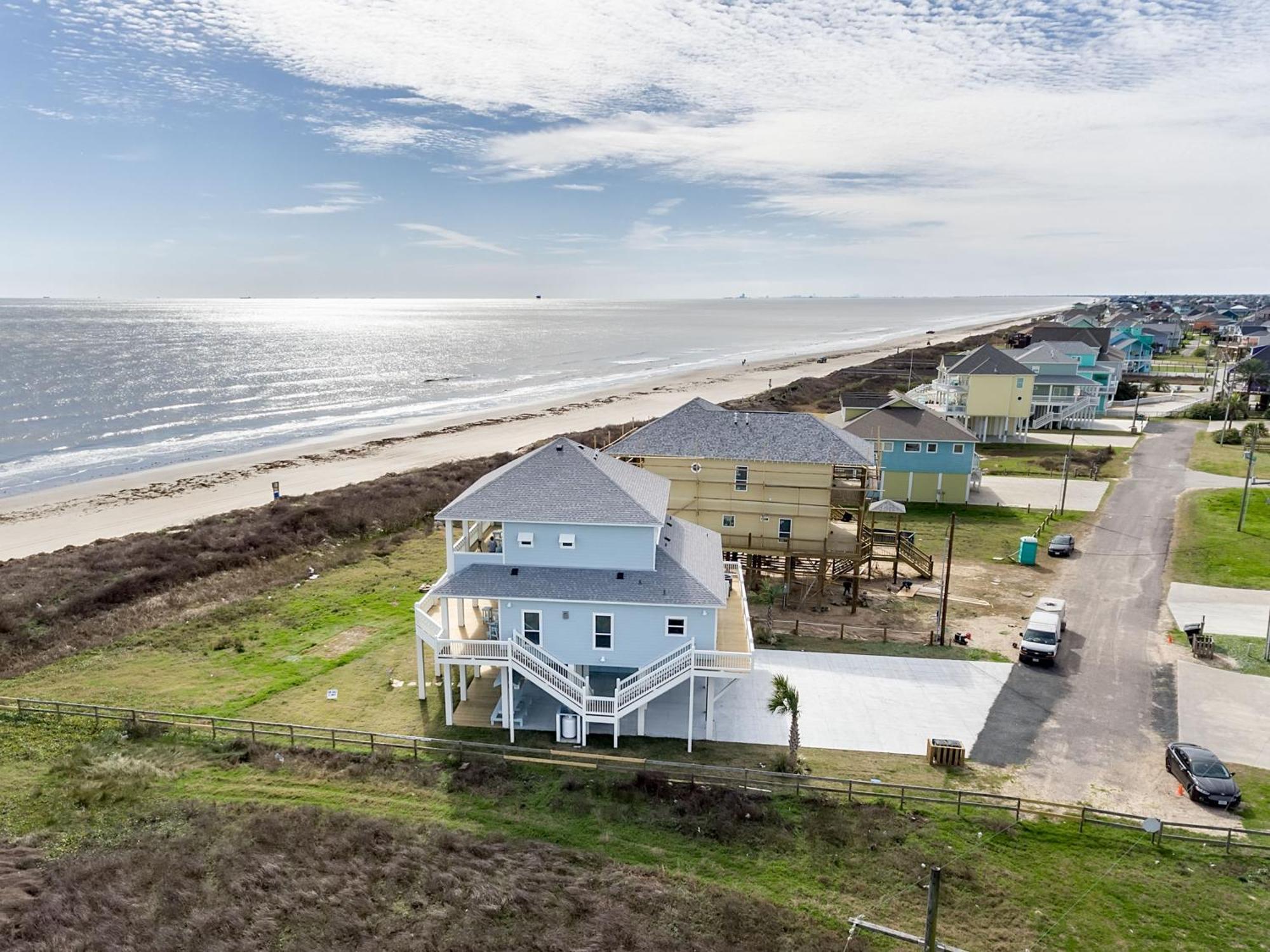 Sea It All Beachfront 4Br! Panoramic Views, Bar & Large Decks Villa Crystal Beach Exterior photo