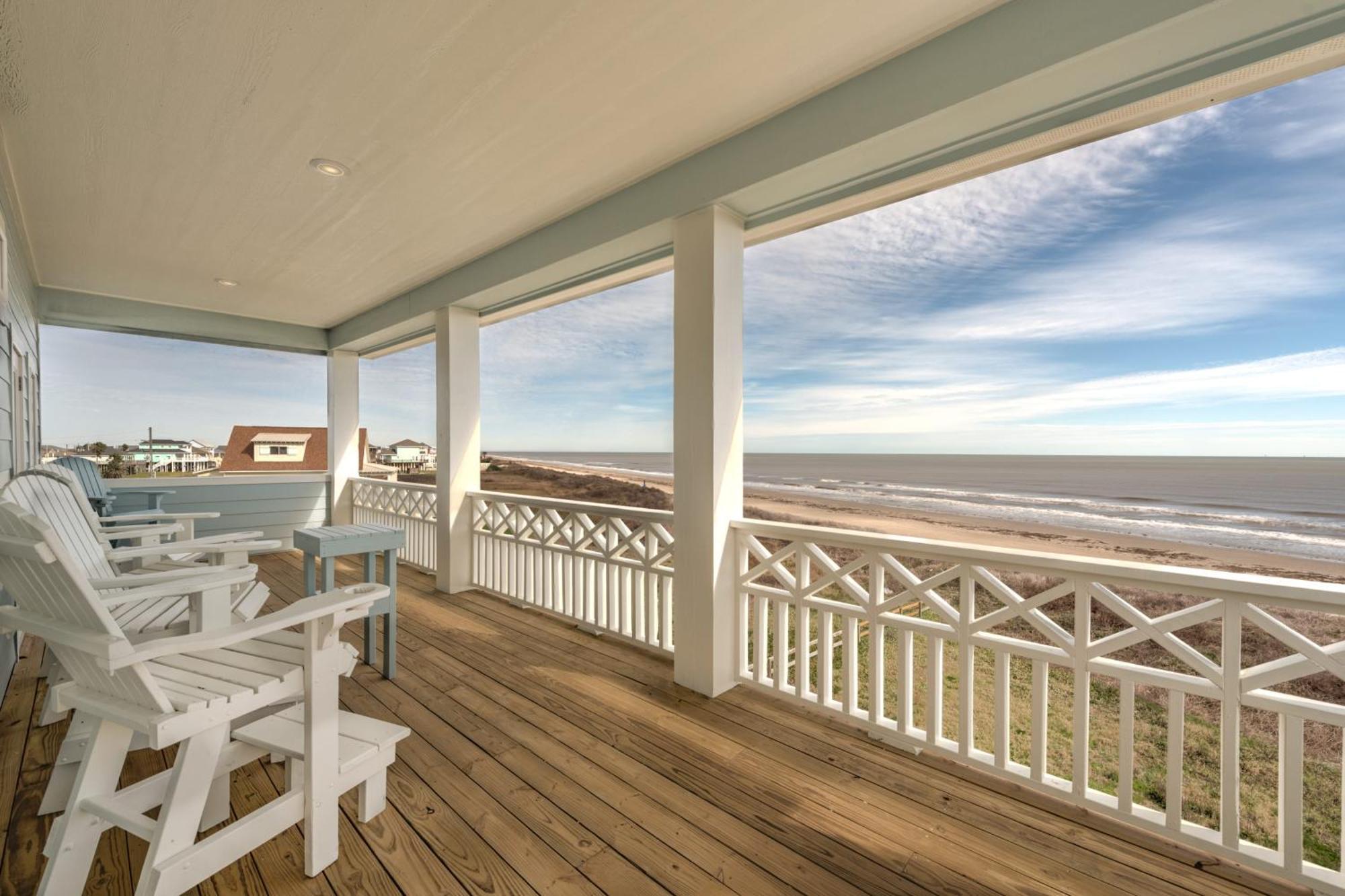 Sea It All Beachfront 4Br! Panoramic Views, Bar & Large Decks Villa Crystal Beach Exterior photo